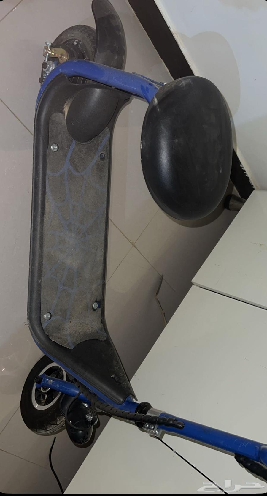 200 scooter without charger works three speeds64423931097346110