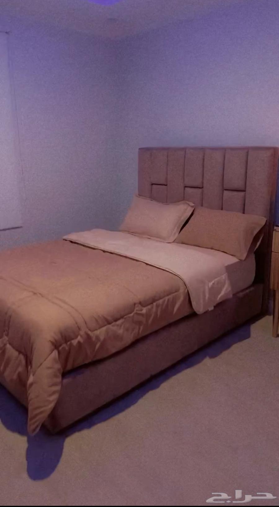 سرير للبيع مع المرتبة64422897112705110