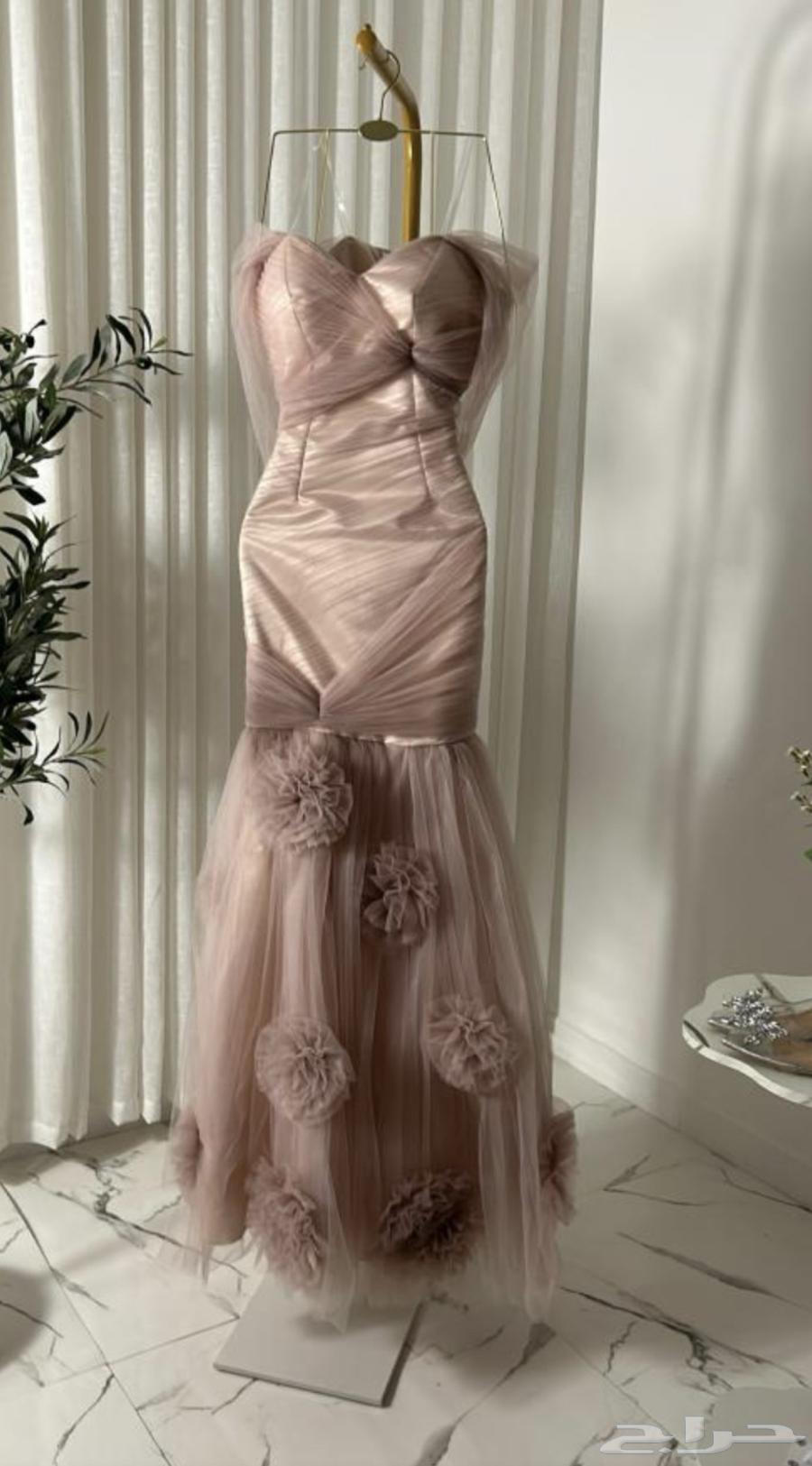 فستان للبيع64420081456515114