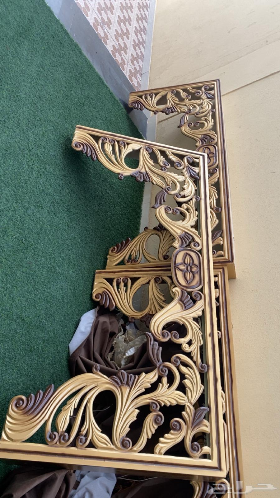 3 stools and wooden tables, all in excellent condition64430697878018113