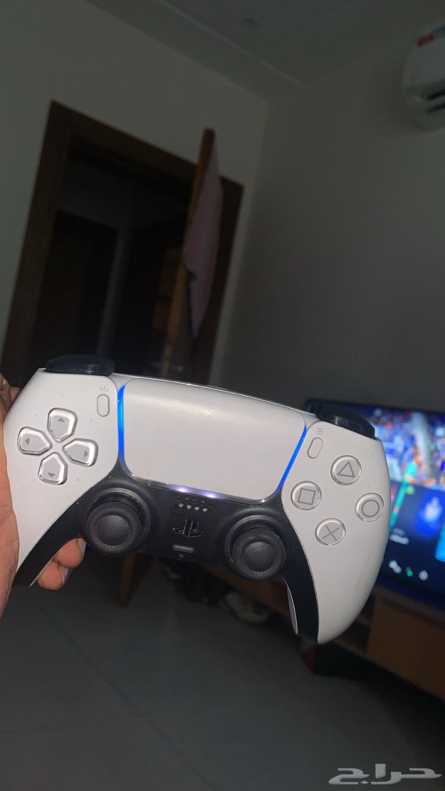 يد سوني 564427731165569111