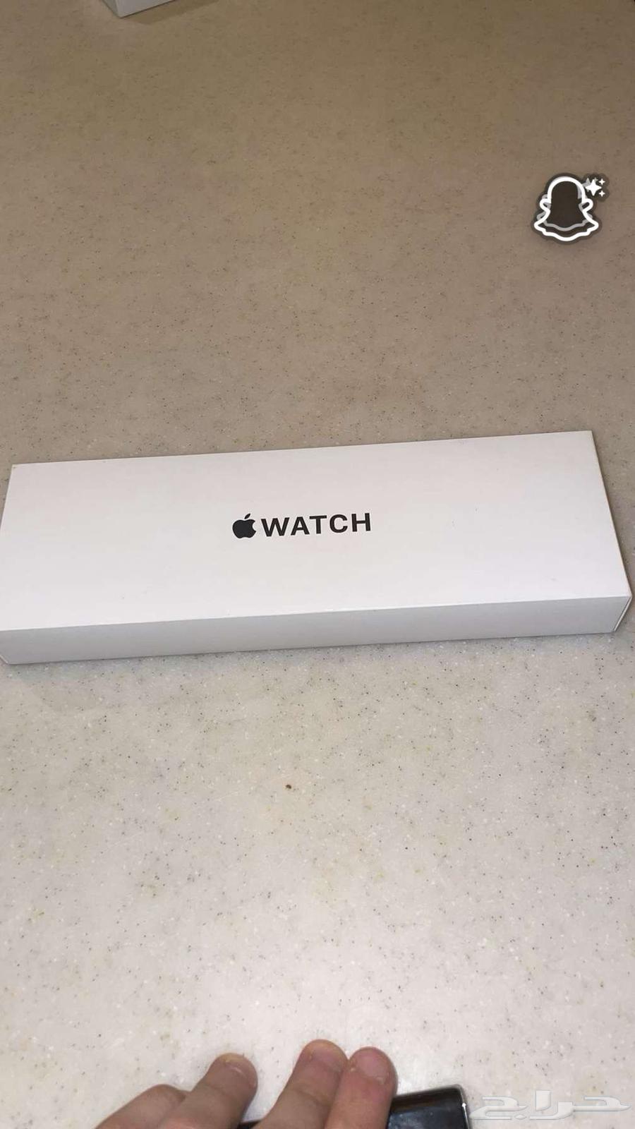 ساعة ابل إس اي 40ملم جئ بي إس اللون ضوء النجوم64428228561026110