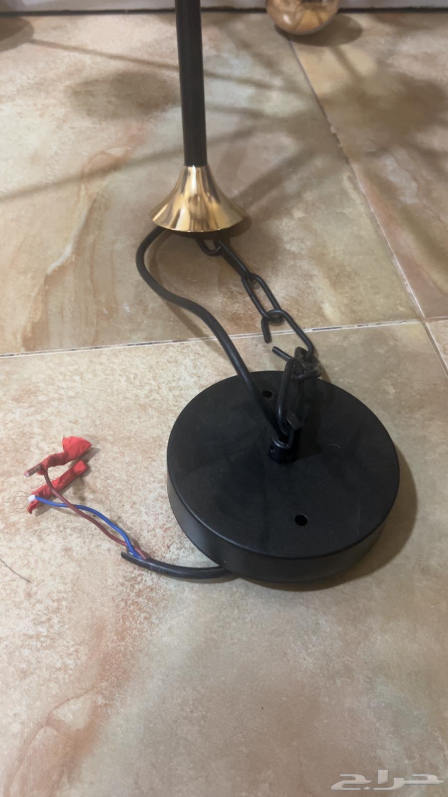 Chandeliers for sale, used and undamaged64427357237762112