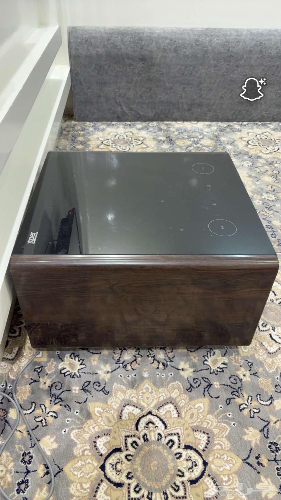 طاوله وثلاجه64426874536578111