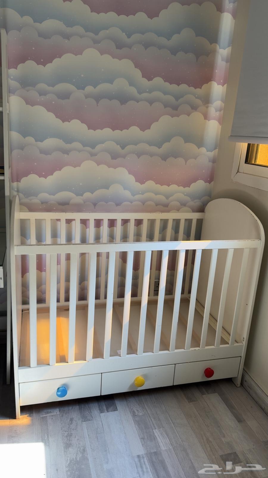 سرير أطفال خشب للبيع64429357395713110