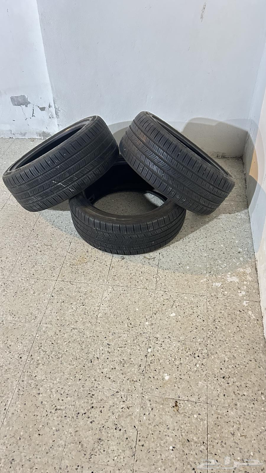 كفرات أزيرا مقاس 19 دعسه واطيه ماهي مستخدمه كثير64592829906817110