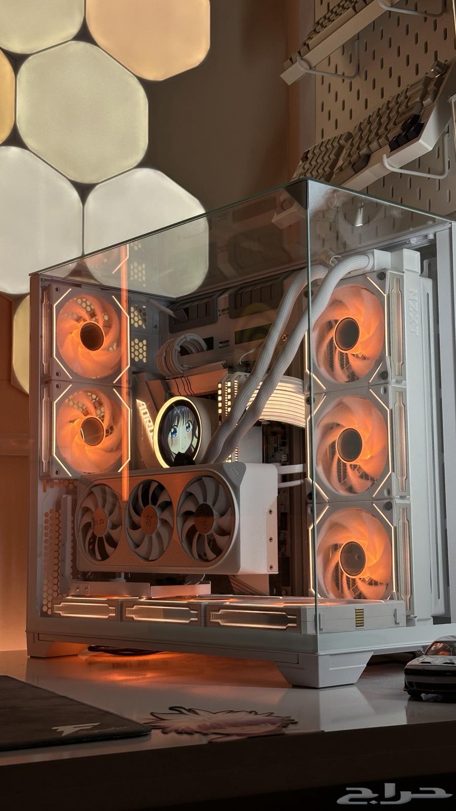 Lian li o11 vision PC case and Lian li fans (sold)64428738738435112