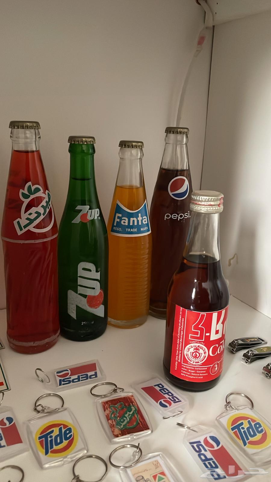 Beverages from the past with other old advertisements (Sold)64428107097987110