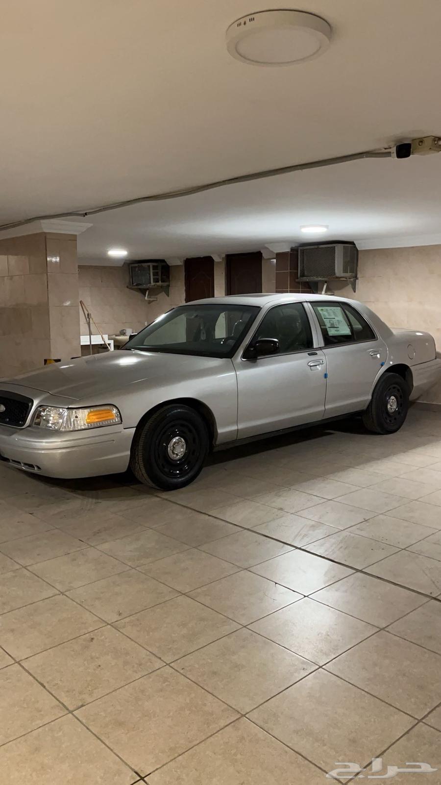 فورد كراون فيكتوريا 200764587478548098110