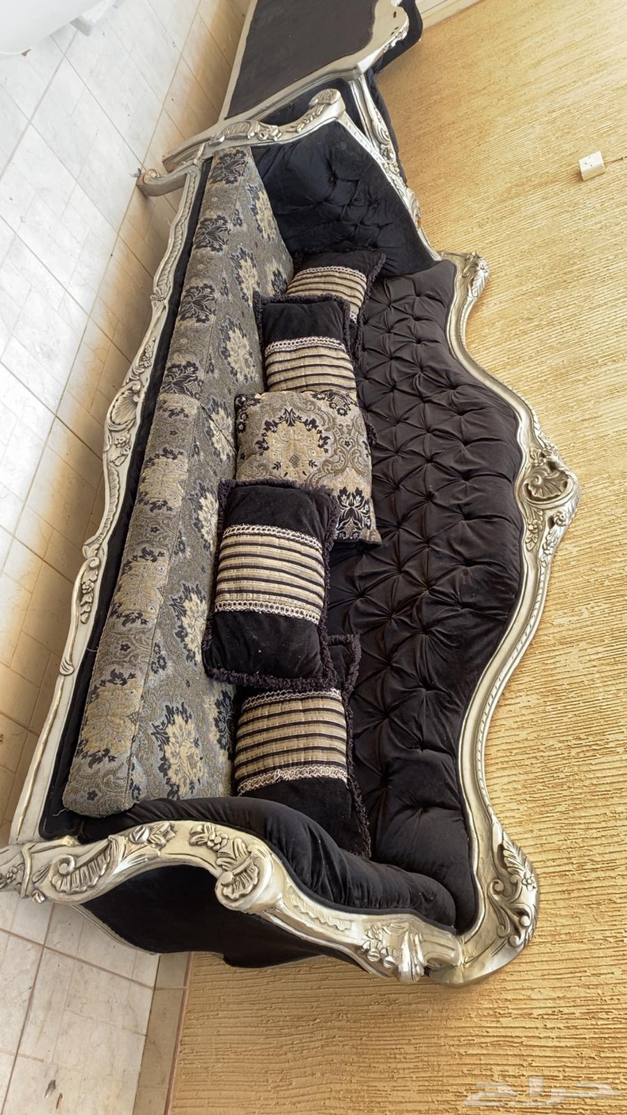 طقم كنب كلاسيكي نظيف64432413773058113