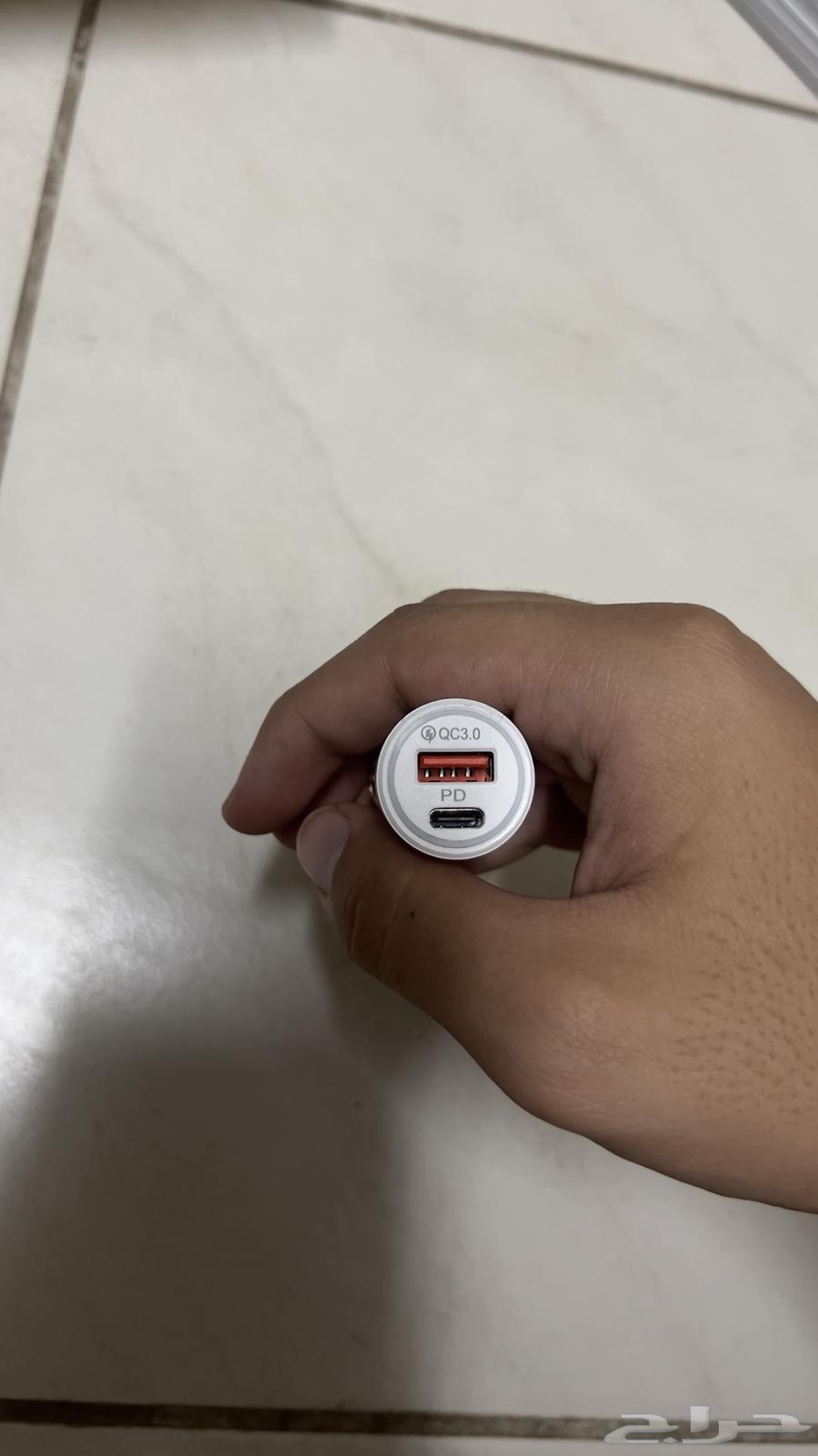 شاحن جوال للسيارة بمدخل ولاعة ويشحن usb و تايب سي64432550533634110