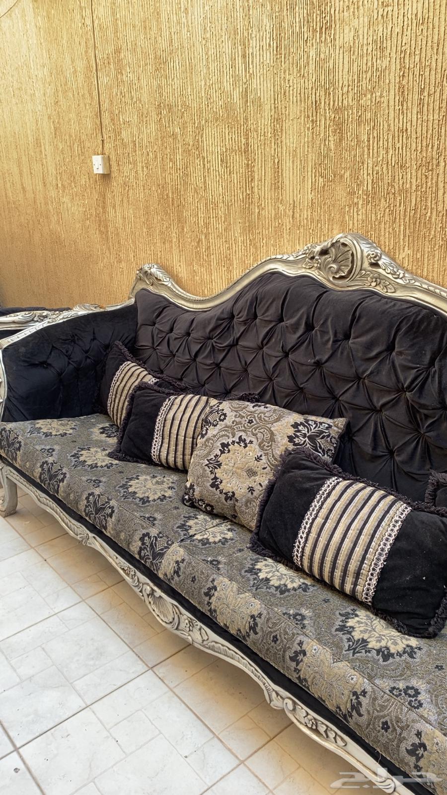 طقم كنب كلاسيكي نظيف64432413773058114