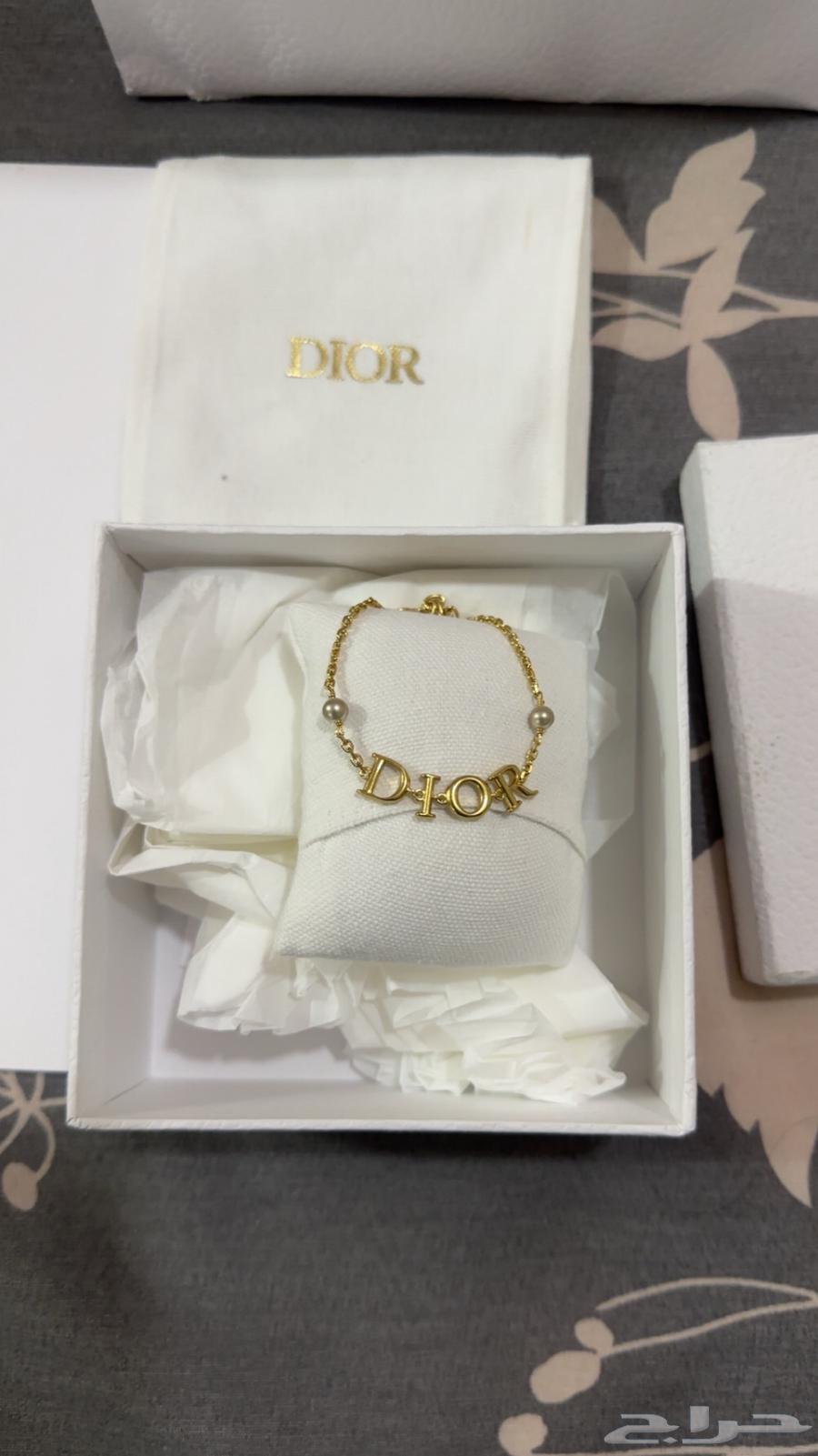 اسواره ديور جميله جدا64430245560961110