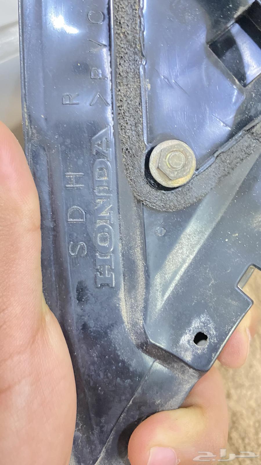 سلام عليك اعرض لكم مرايات هوندا اكورد من 2005-2007 اصلي64590002494081113