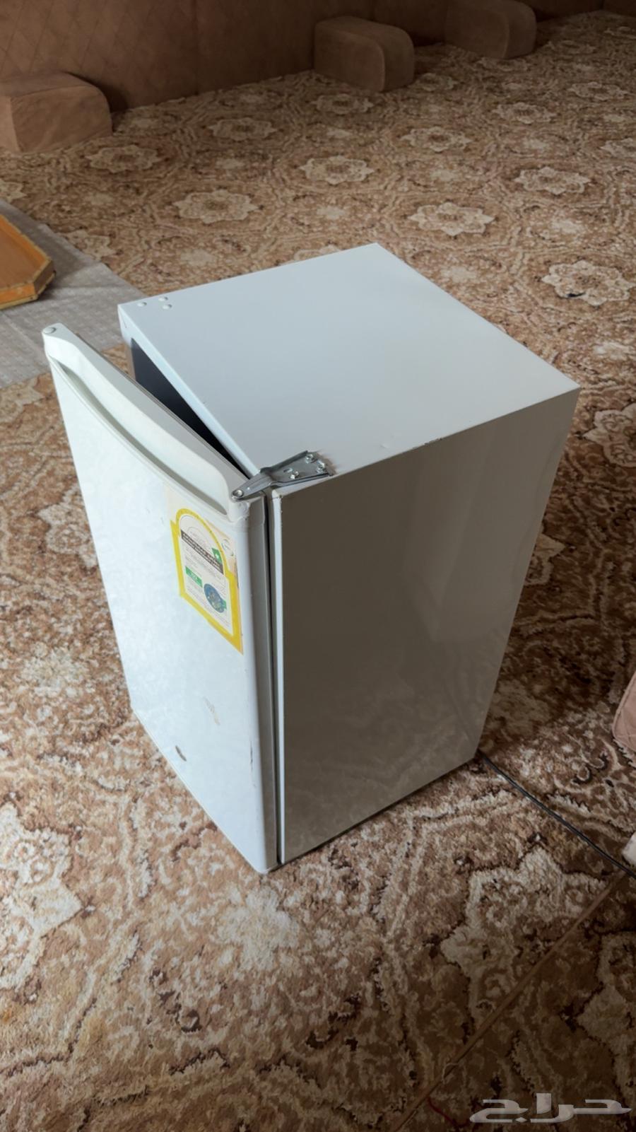 ثلاجة صغيرة مستعملة64430575895938112
