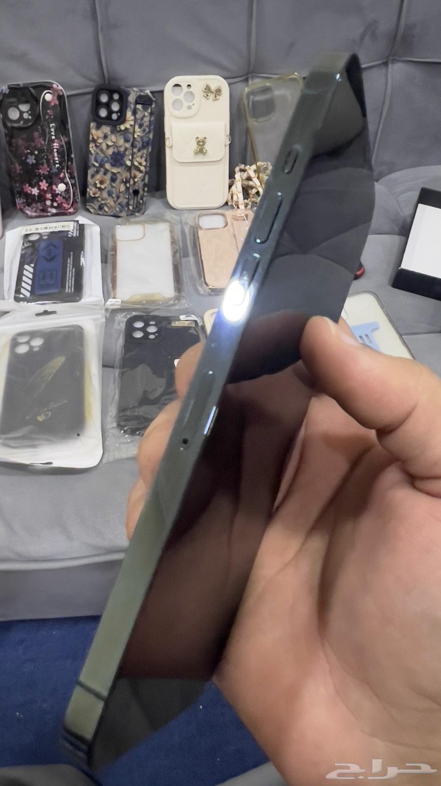 أيفون 12 بروماكس64427142933251113