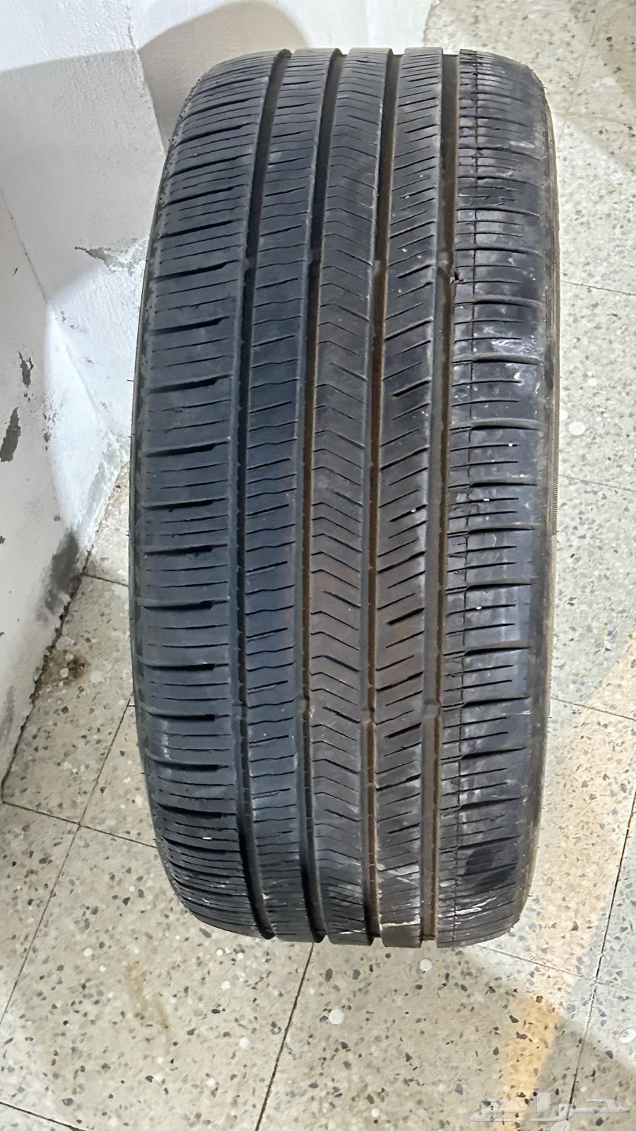 كفرات أزيرا مقاس 19 دعسه واطيه ماهي مستخدمه كثير64592829906817112