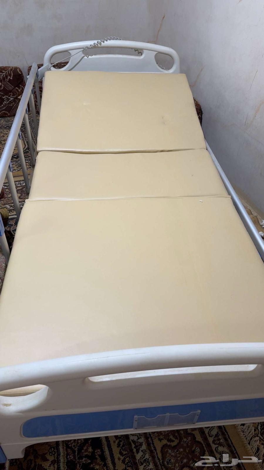 سرير طبي كهربائي شغال 100 100 بحاله الجديد64431318694145112