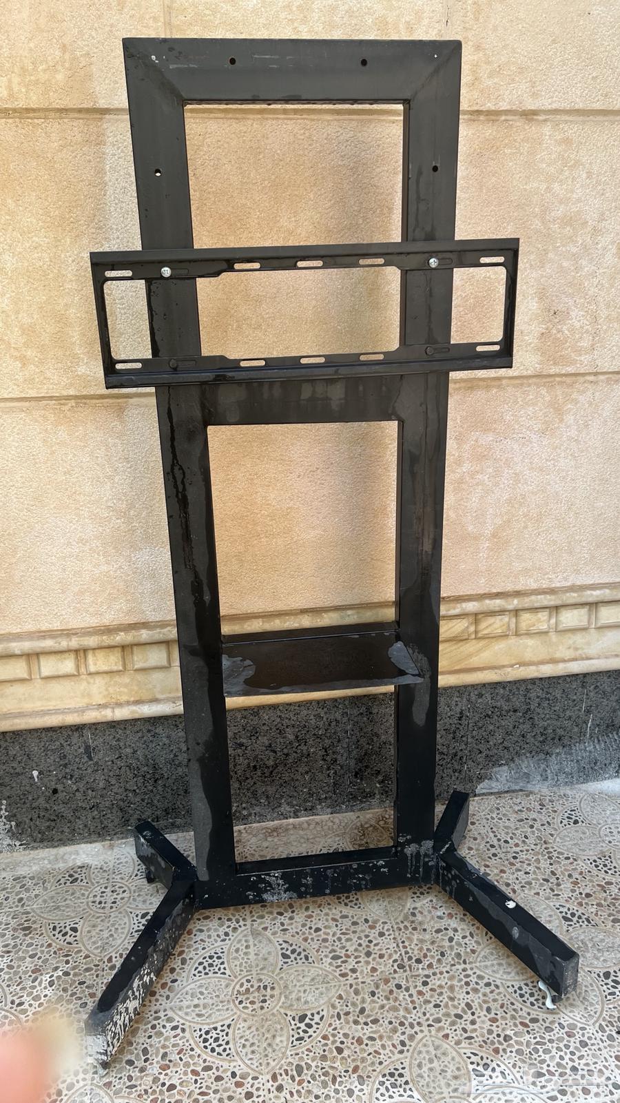 حامل شاشه للبيع المستعجل64588322737409110