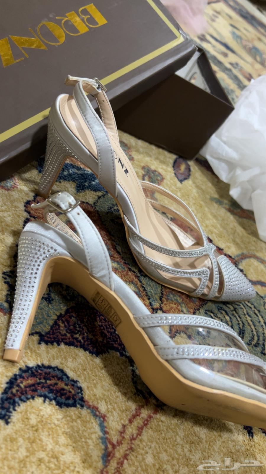 للبيع 50 وقابل للتفاوض64428389989889111