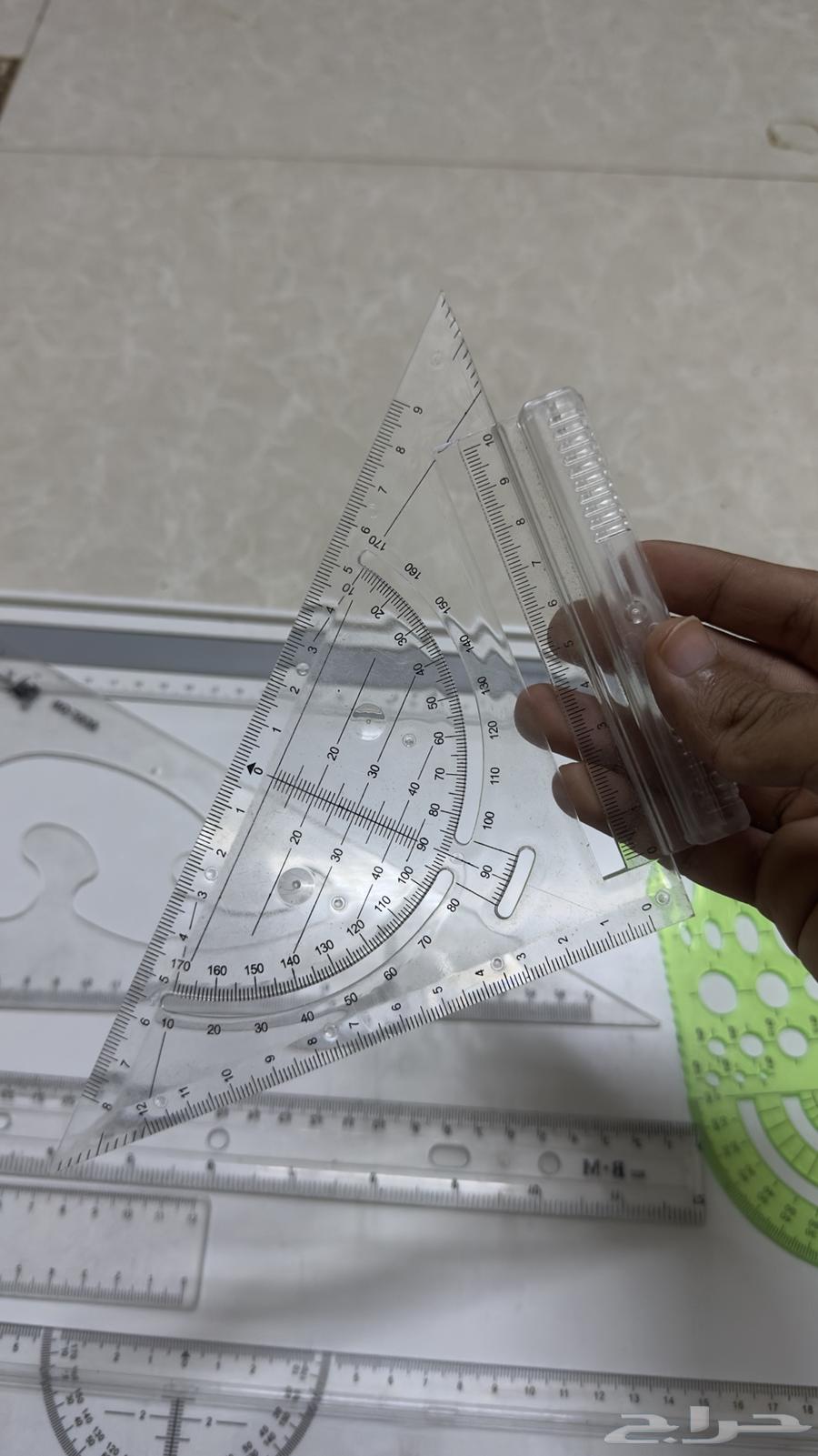 لوحة الرسم الهندسي64429170250882114