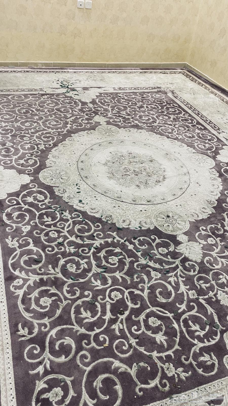 Sofa, mattress, and table64432972003971111