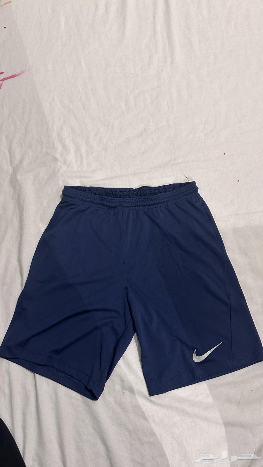شورت رياضي قصير نايك نضبف اصلي مقاسS64432537088130110