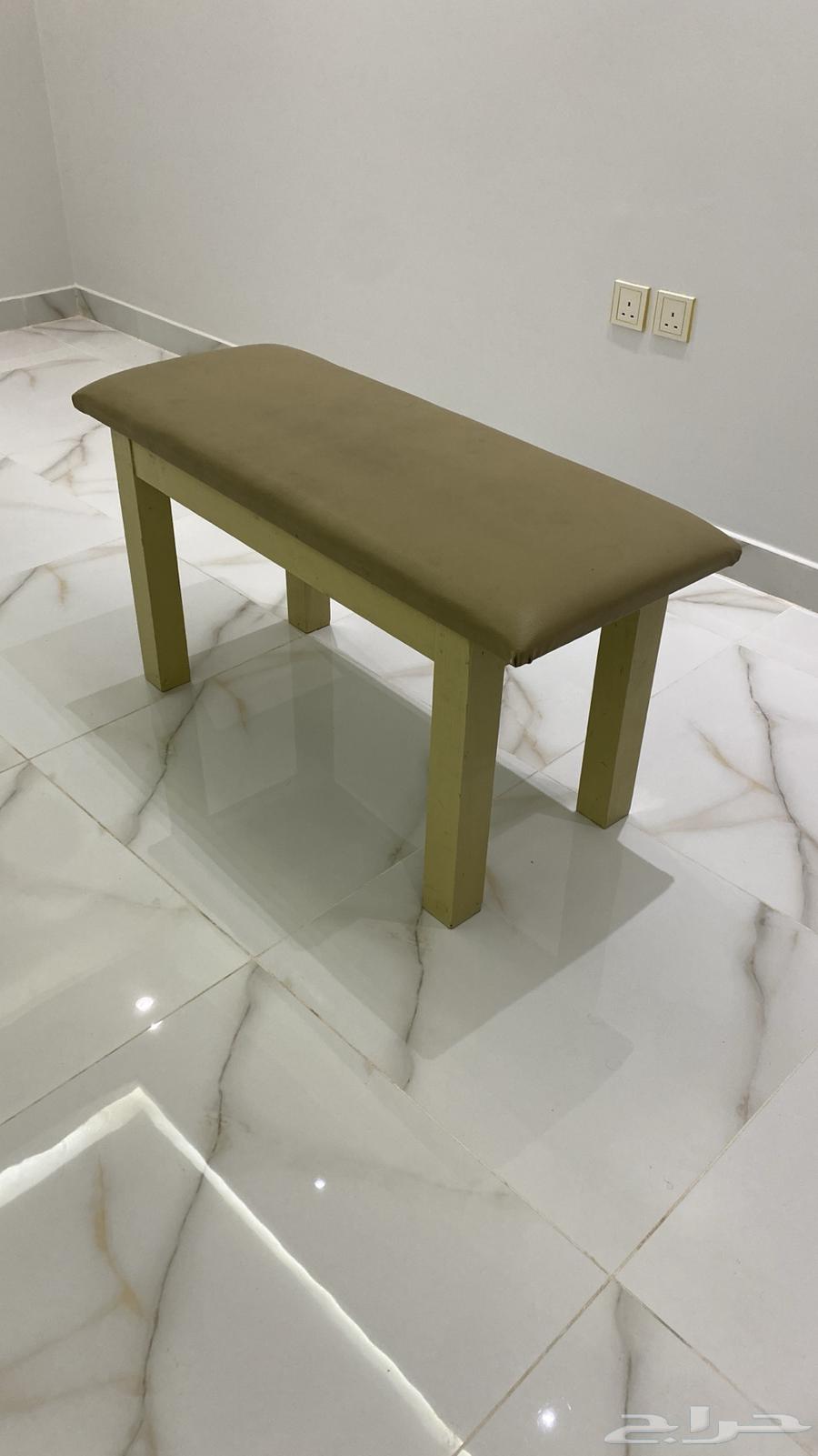 كرسي للبيع استعمال نظيف64432482130689113