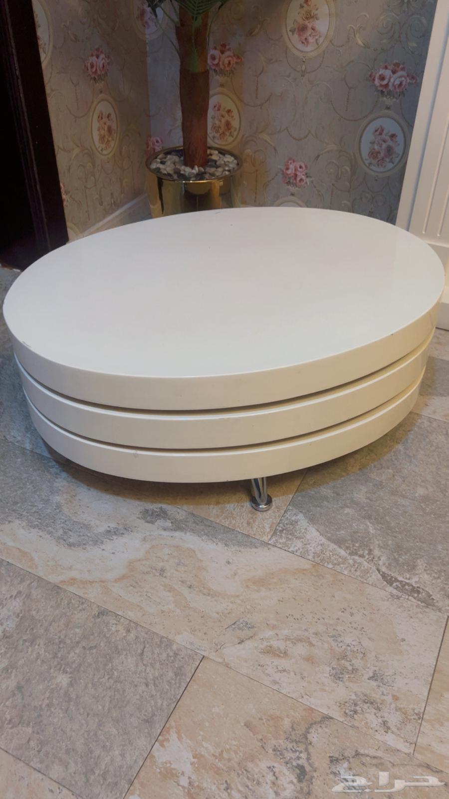 Reception table64429156780418111