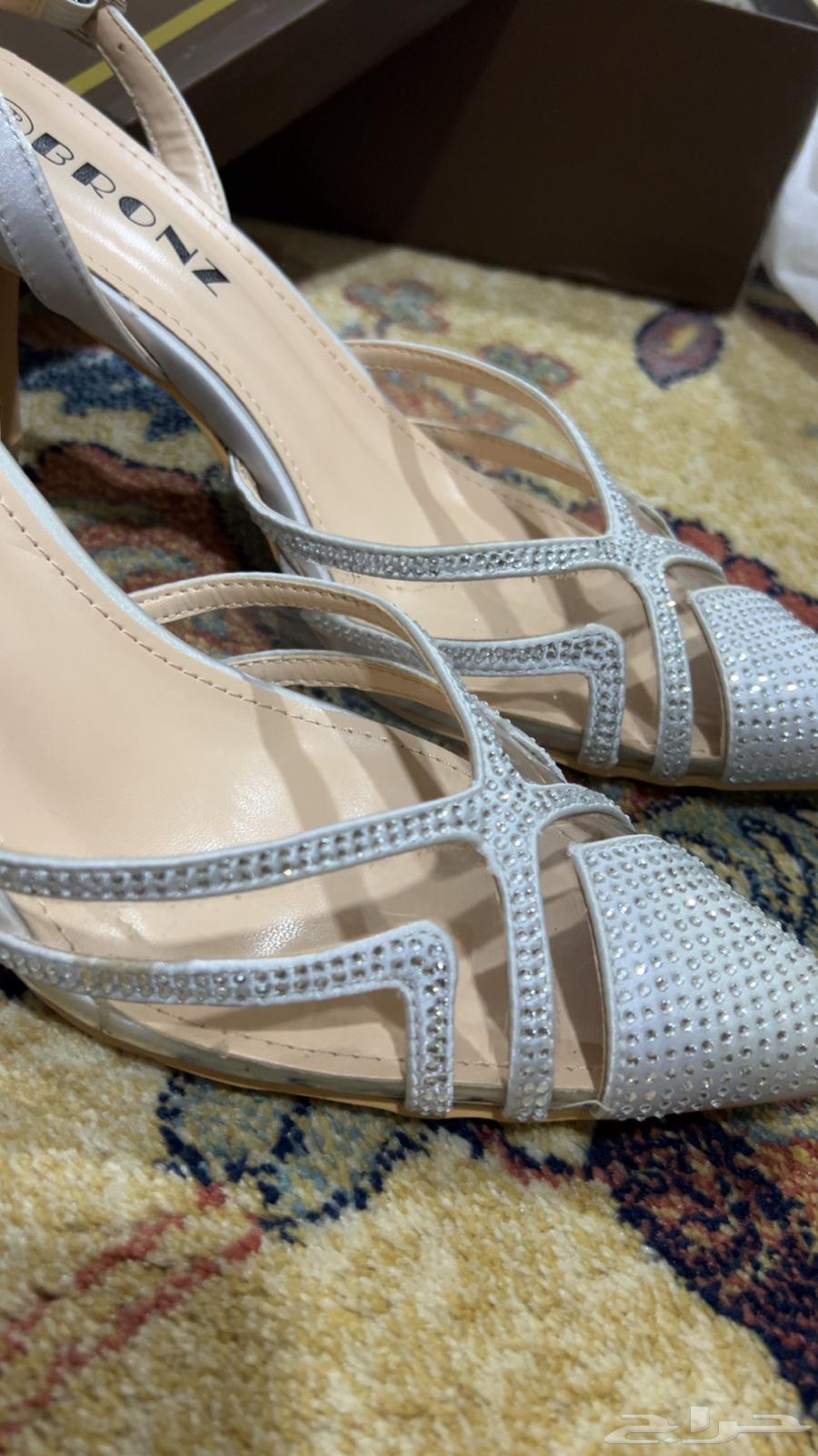 للبيع 50 وقابل للتفاوض64428389989889110