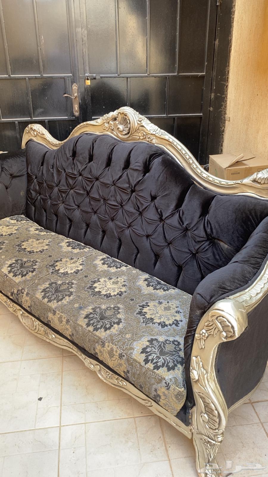 طقم كنب كلاسيكي نظيف64432413773058110