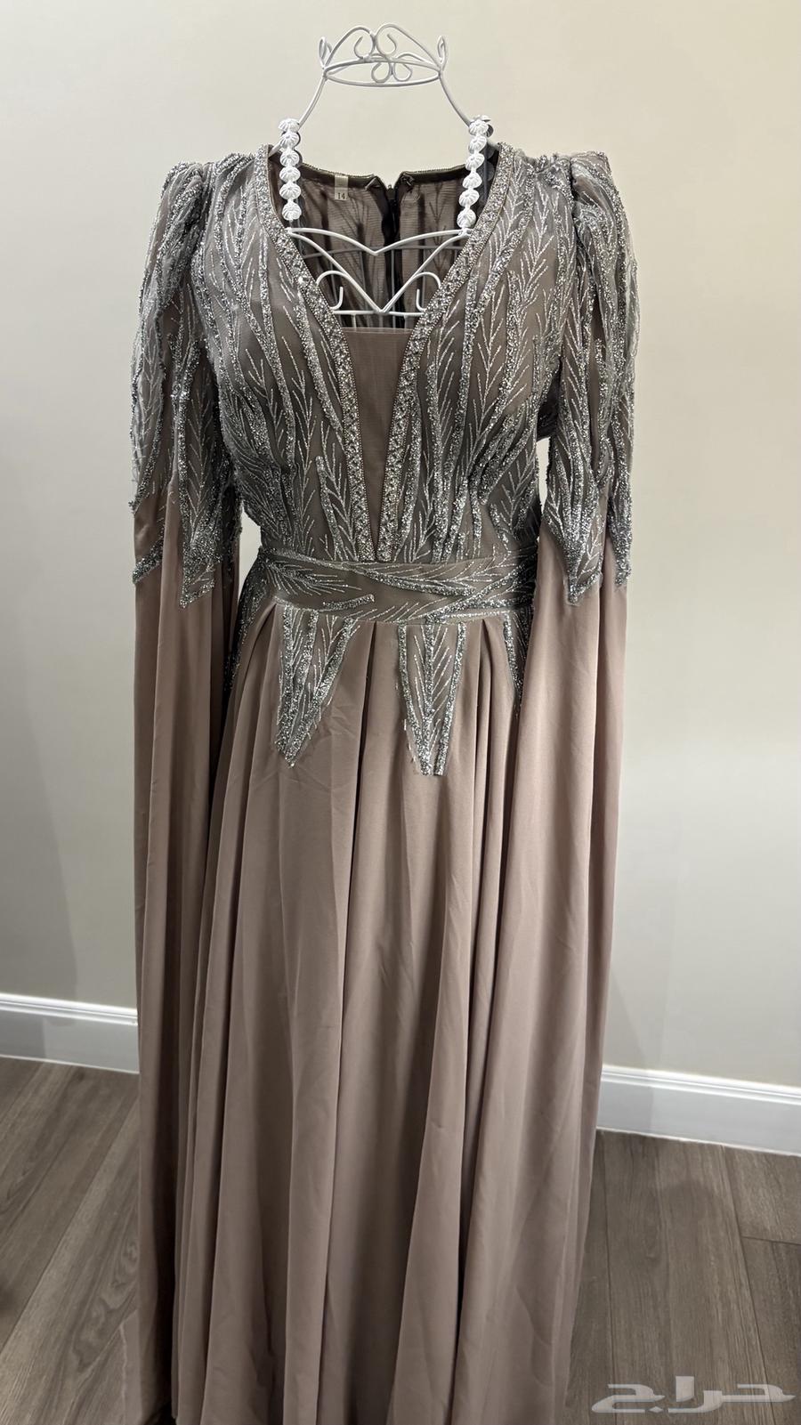 فستان للبيع64433121291009111