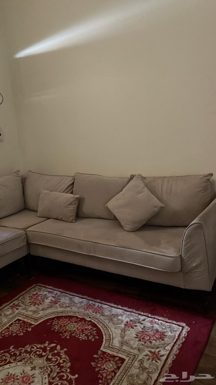 Couch64429600257923111