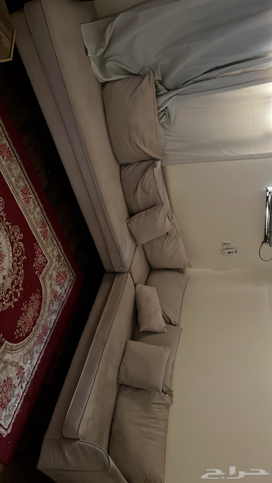 Couch64429600257923110