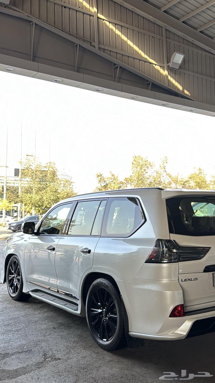 جيب لكزس 2020 بلاك اديشن64590886220930112