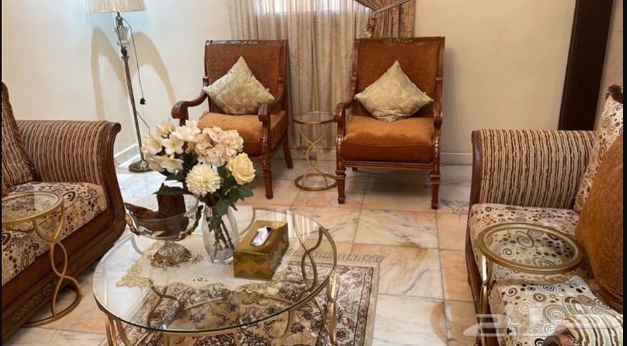 Very clean sofas and tables64429762293634110