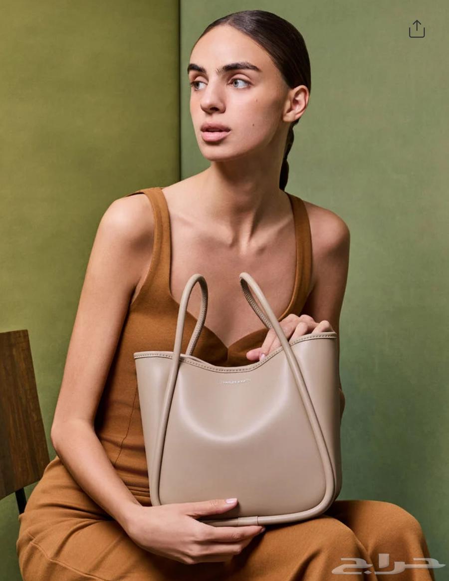 Charles & Keith mini lyla64427008967809111