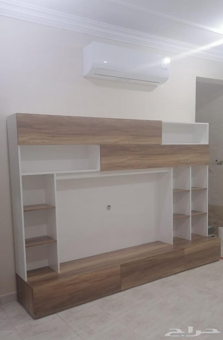 طاوله تلفزيون خشبيه.64426416103683110