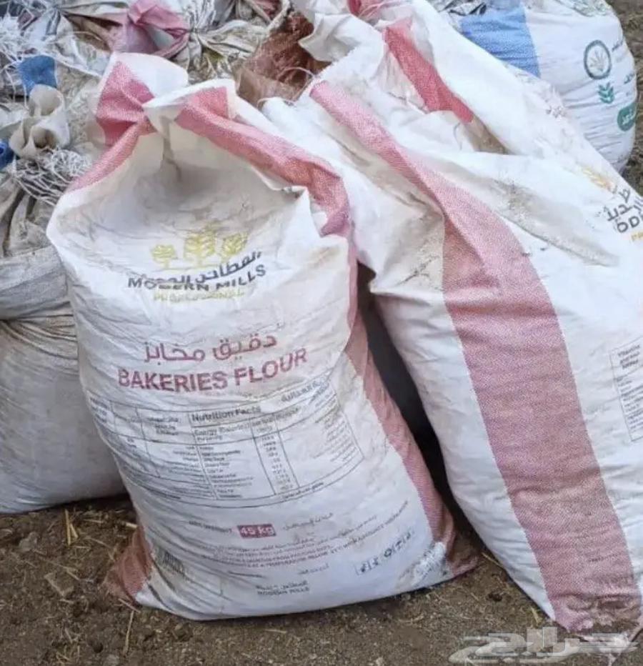 سماد غنم قديم للبيع سعر الكيس 564430421541122110