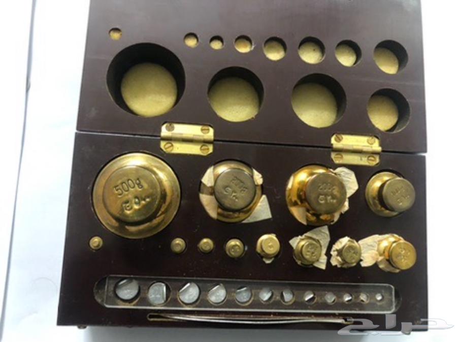 موازين قديمة64427744574851110