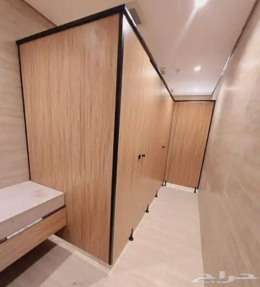 Phenolic HPL Partitions and Lockers64431183655169110