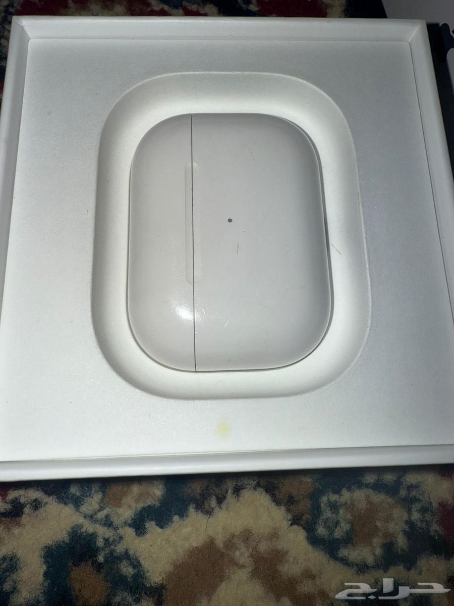 ساعه ابل64427704273409111