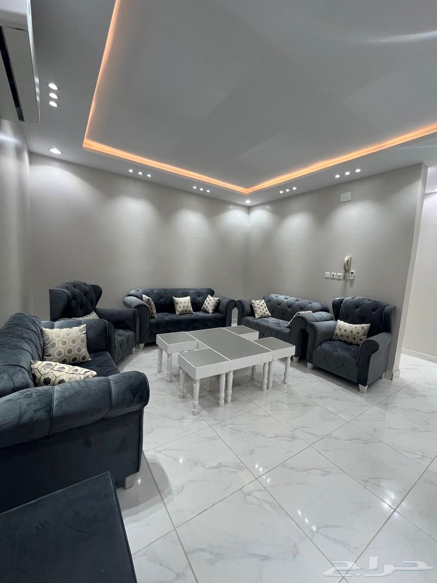 كنب للبيع طاوله64430164618115112