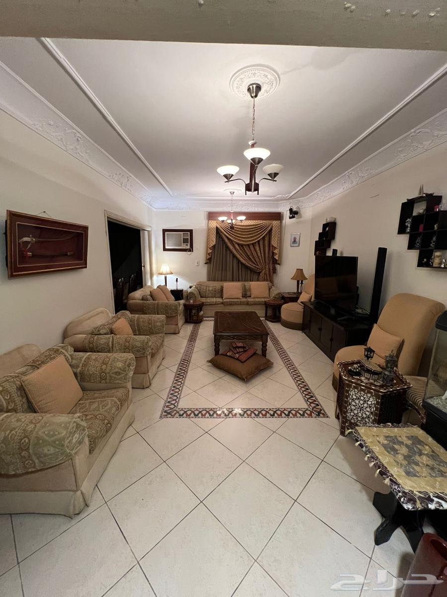 Selling a guest room sofa (majlis) (price reduced for quick sale)64428657558274110