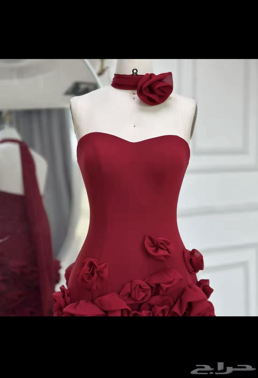 New bouquet, only a few hours and I made modifications to it and increased the flowers64430164610434111