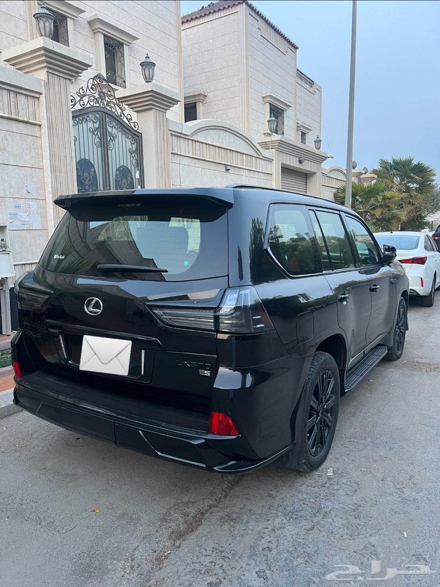 لكزس lx570 2020 بلاك اديشن S-Sport نظيف64591226064002114