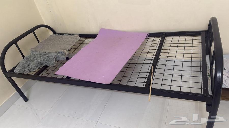 2سريرن حديد او بطه غاز الكول ب 1000ريال64430057234690112