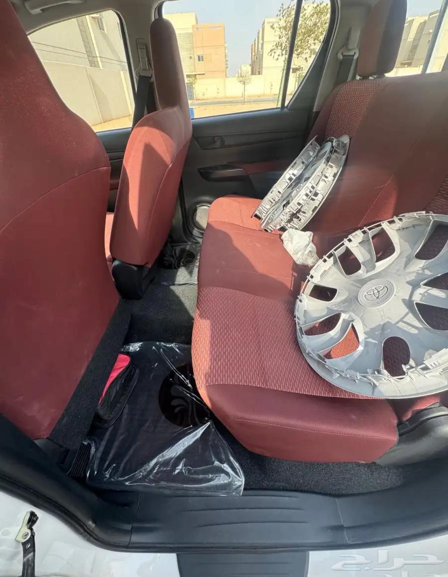 هايلوكس 2023 GL ديزل64590740821251111