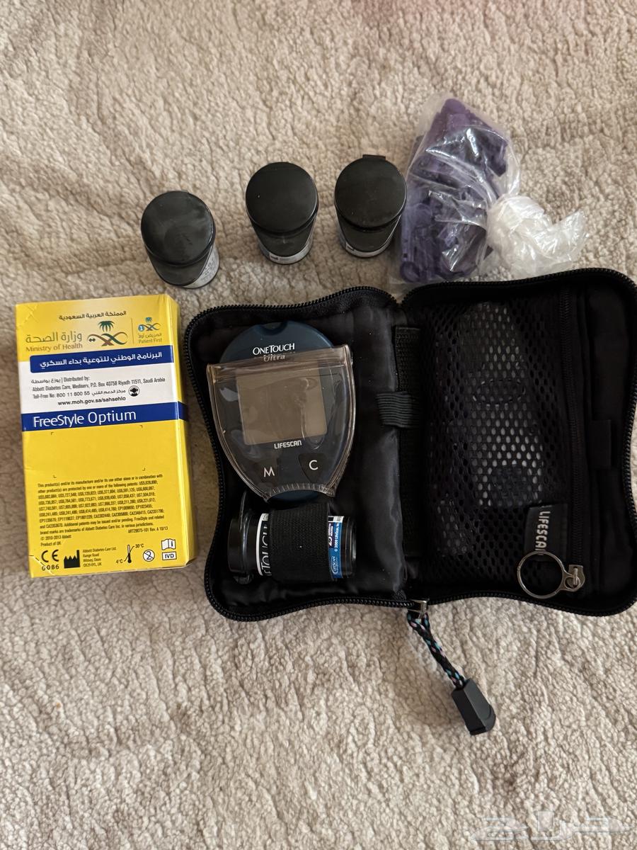 Sanitary tools, almost new glucose meter, suction device, respiratory device64428792952451110