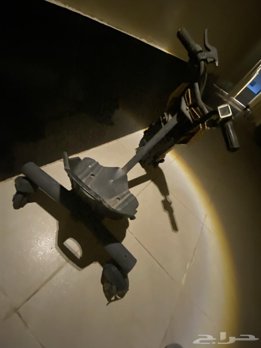 سكوتر كهربائي بطاريه خربانه شريته ب 700 . ابيع ب 30064431616588673112